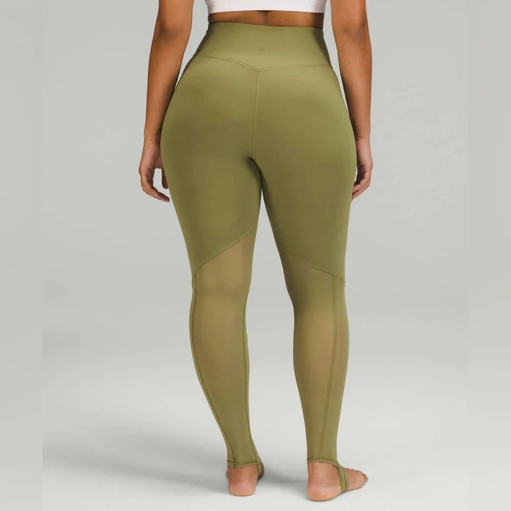 Lululemon Nulu and Crisscross Mesh Stirrup Tight‎ Bronze Green W5ERXS Size 6